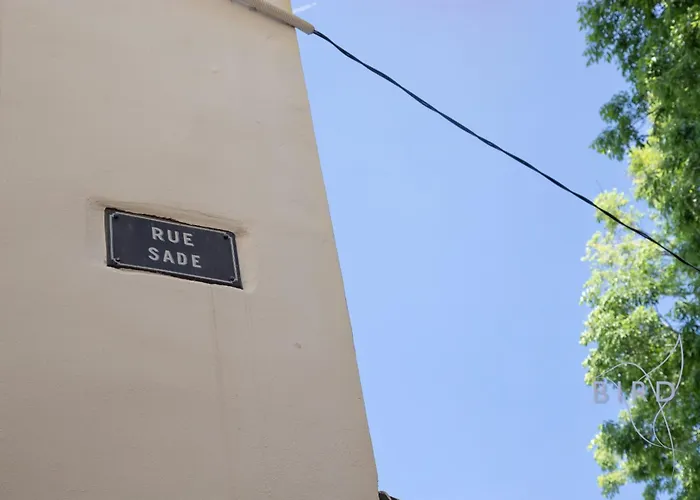 Charming 2-Room Apartment In The Heart Of Antibes