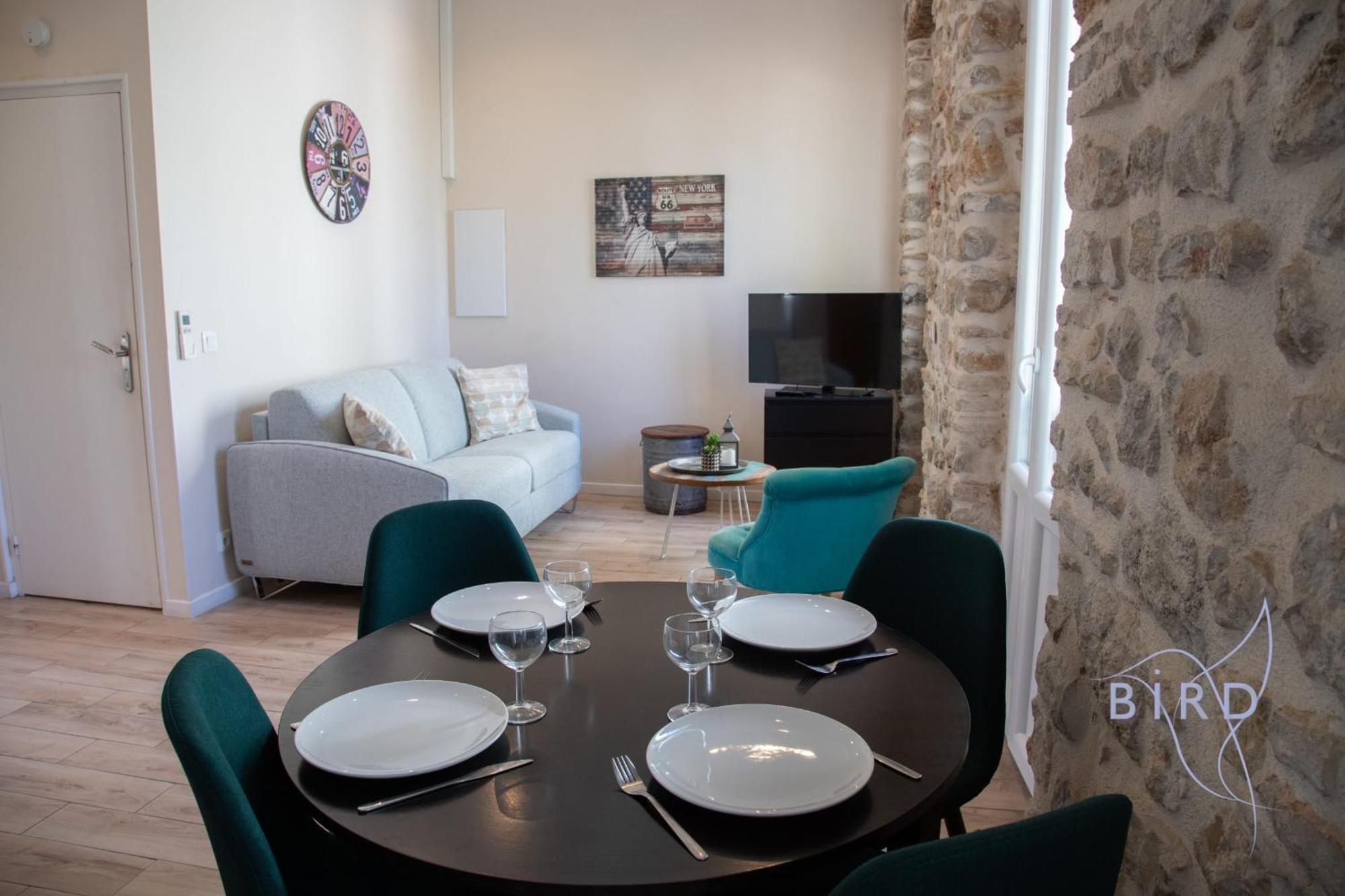 Charming 2-room In The Heart Of * Antibes